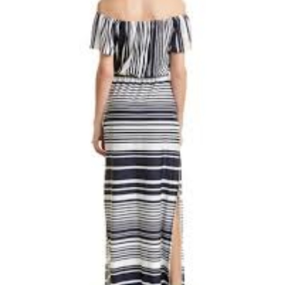 🆕🌸Love...Ady Maxi Dress w/ High Side Slits. Sz L - Picture 4 of 5